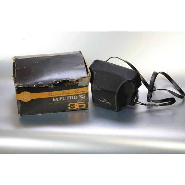 Yashica Electro 35 CC 06