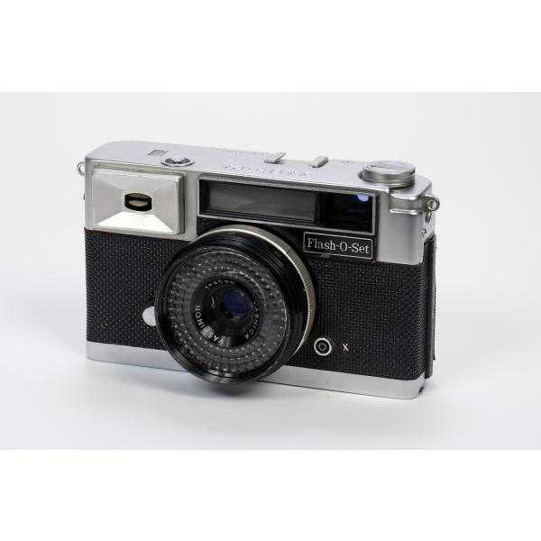 Yashica Flash-O-Set 03